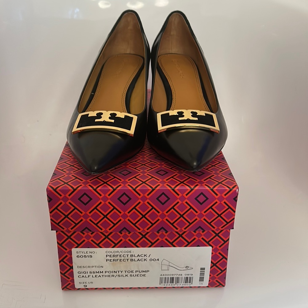 Tory Burch black Gigi pointy toe pump size 9
